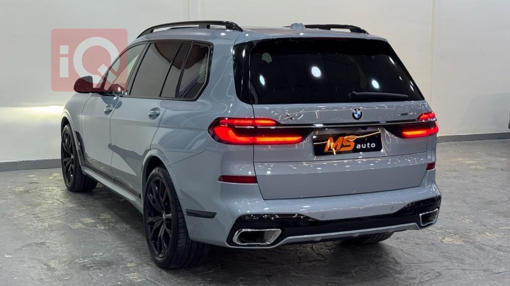 بي ام دبليو X7